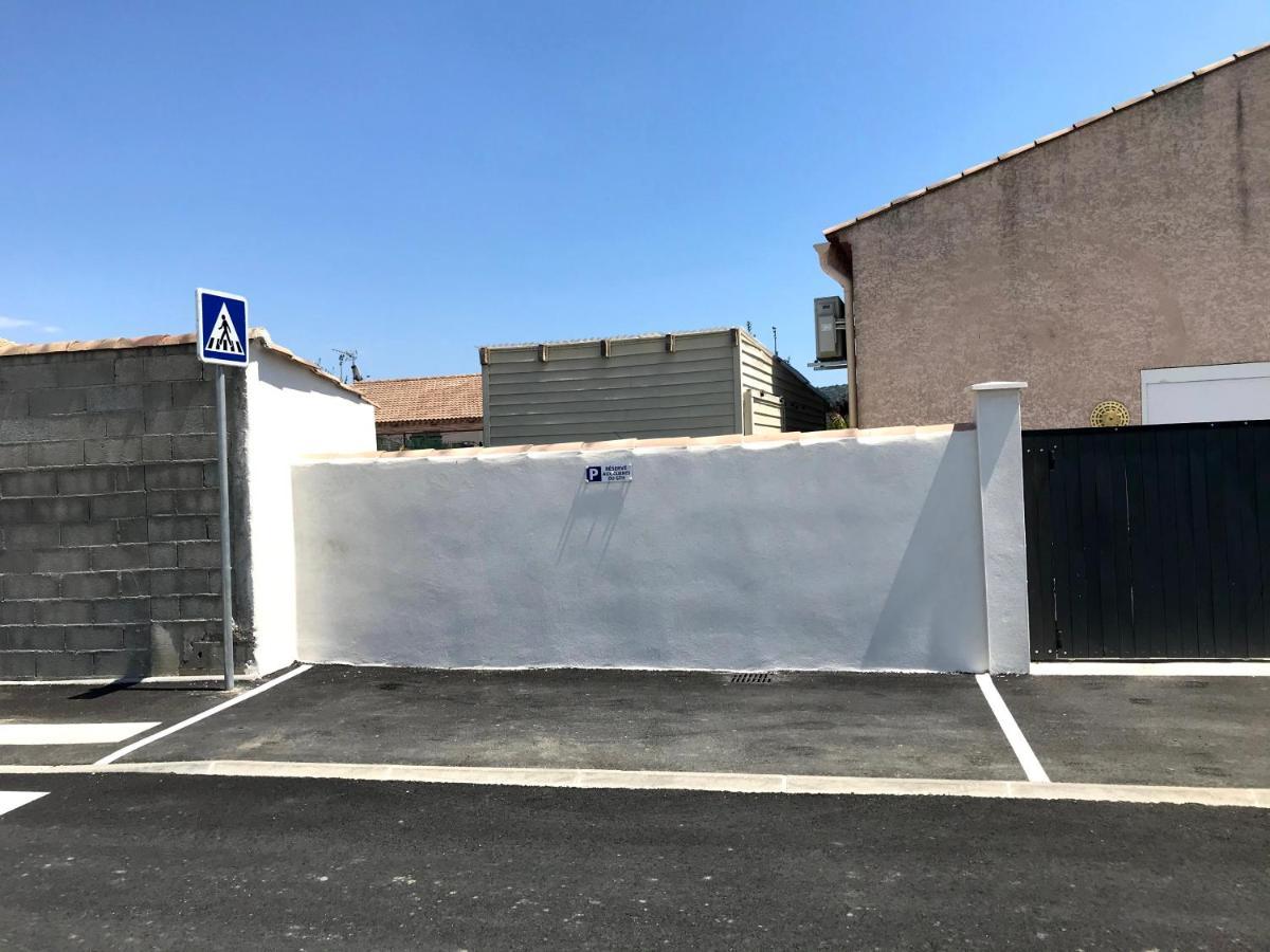 Gite De Larmonys Gigean Exterior photo