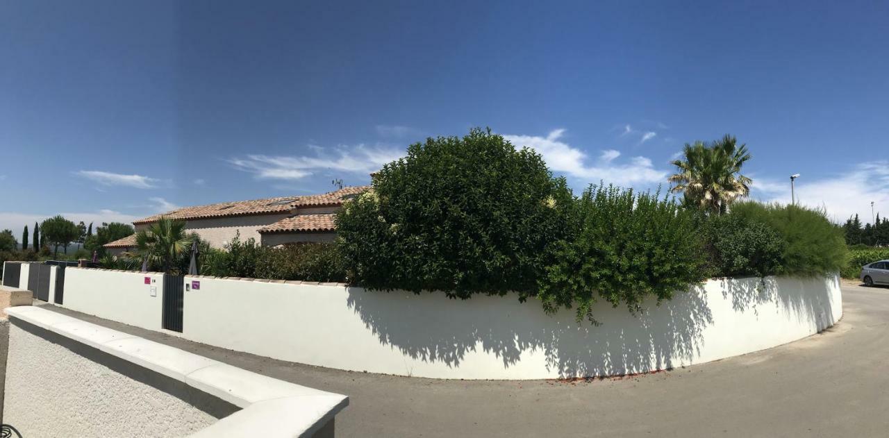 Gite De Larmonys Gigean Exterior photo